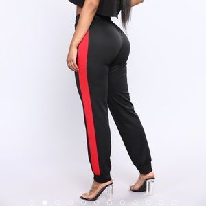 Ridin shotgun stripe joggers - black/red